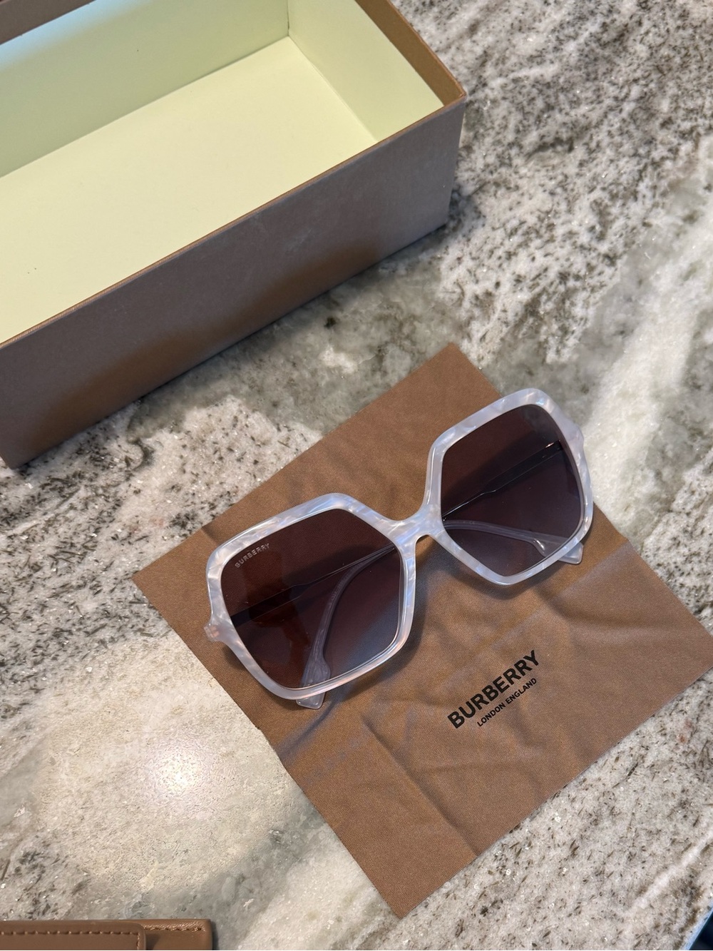 Burberry Sunglasses with Gray Gradient Lenses - Picture 5 of 10